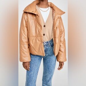 Lioness puffy jacket. Camel. Sz. XL. Chic and comfy.